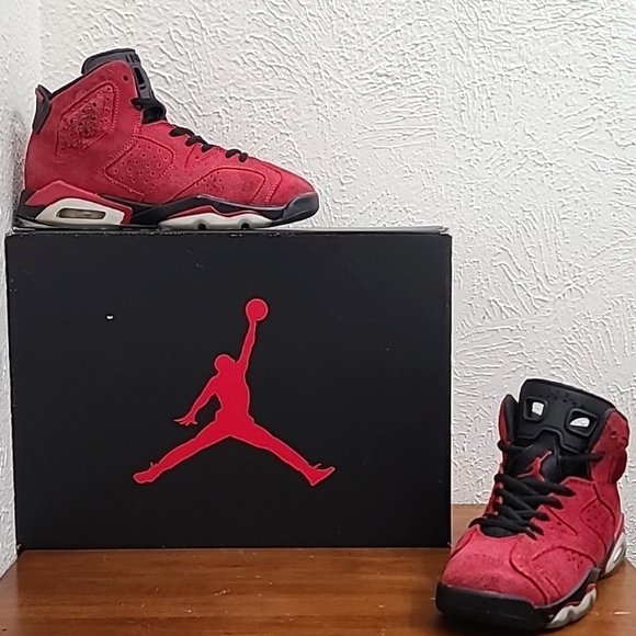 Air Jordan 6 Retro GS Toro Bravo Children's Sneakers 384665-600 Size 5Y - Picture 1 of 17